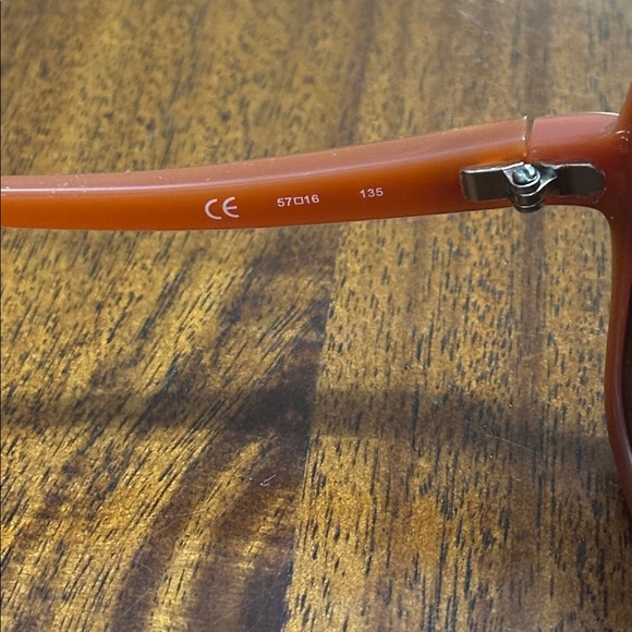 Diane Von Furstenberg Women's Sunglasses in Rich Brown - Picture 7 of 8